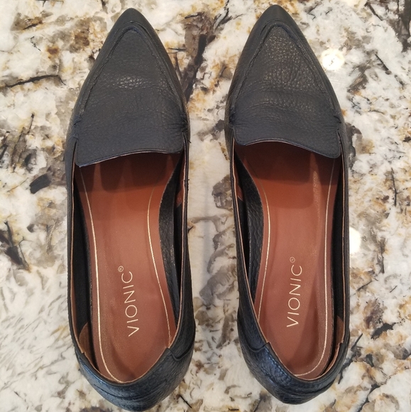 Vionic Women's Noah Genuine Leather Toe Flats Casual Classy Classic EUC 7.5 - Picture 13 of 13